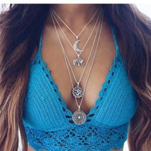 Layered Vintage Fashion Moon & Signs Necklace - Picture 1 of 4